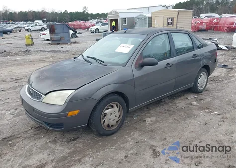 2005 Ford Focus Zx4 from USA, damaged, VIN 1FAHP34N55W255419